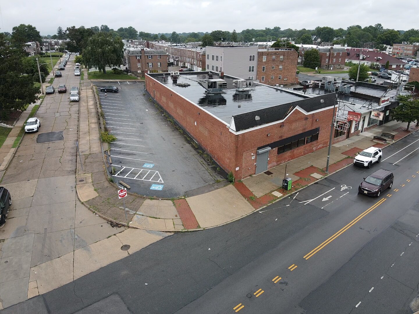 7564 Haverford Ave, Philadelphia, PA à louer Photo de l’immeuble– Image 1 sur 4