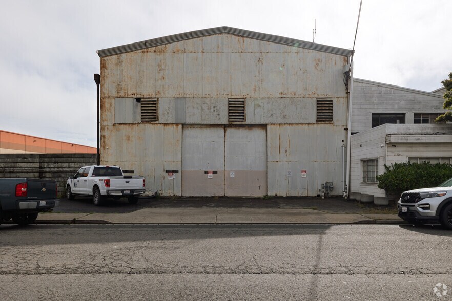 141 S Maple Ave, South San Francisco, CA à vendre - Photo de l’immeuble – Image 2 sur 22