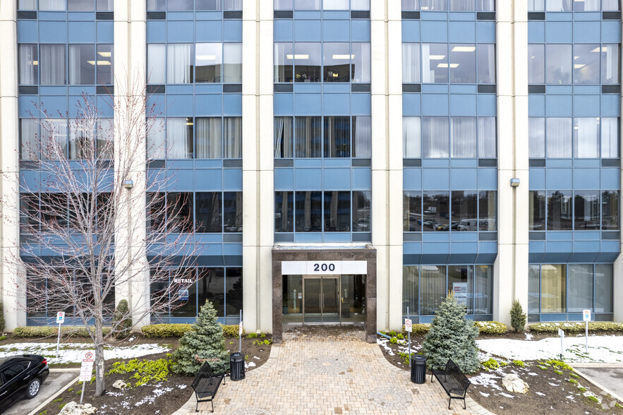 200 Consumers Rd, Toronto, ON à louer - Photo de l’immeuble – Image 3 sur 6