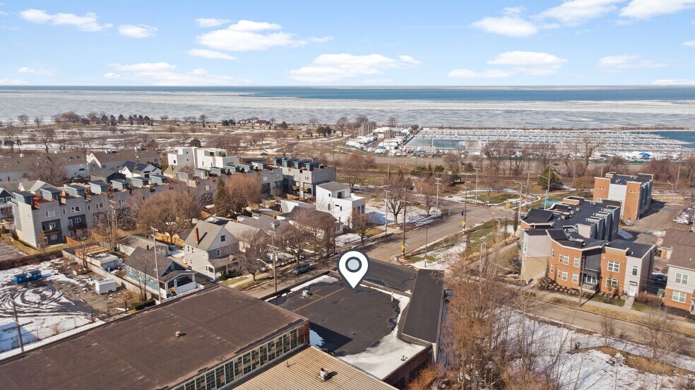 1235 W 65th St, Cleveland, OH à vendre - Photo de l’immeuble – Image 3 sur 5