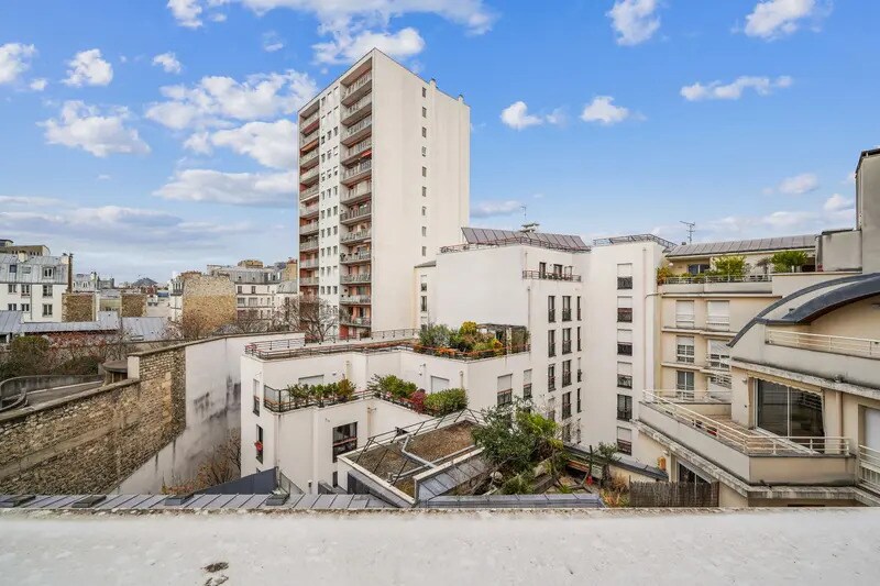 5 Avenue De La République, Paris à louer - Photo de l’immeuble – Image 2 sur 10