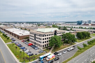 3773-3777 Boul De La Côte-Vertu, Montréal, QC - Vue aérienne vue de carte