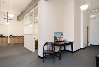 1430-1438 Elliott Ave W, Seattle, WA à louer Photo intérieure– Image 1 sur 6