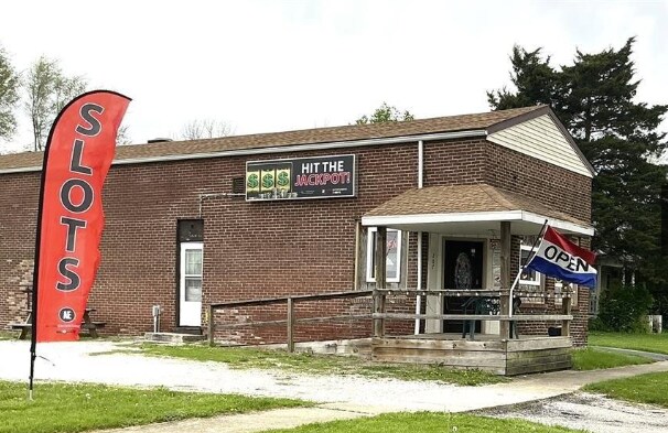 207 W Central Ave, Benld, IL à vendre Photo principale– Image 1 sur 2