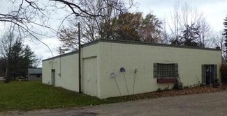 Plus de détails pour 6613 Frankfort Hwy, Benzonia, MI - Industriel/Logistique à vendre