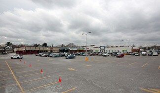 Plus de détails pour 200 John St W, Oshawa, ON - Local commercial à louer