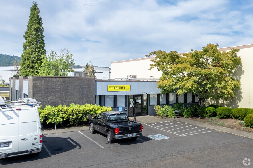 10001 N Rivergate Blvd, Portland, OR à vendre - Photo de l’immeuble – Image 2 sur 8