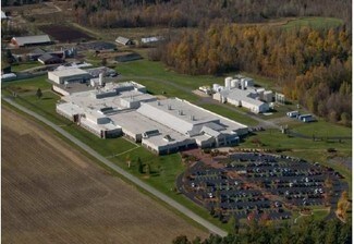Plus de détails pour 641 Ridge Rd, Chazy, NY - Local d’activités à vendre