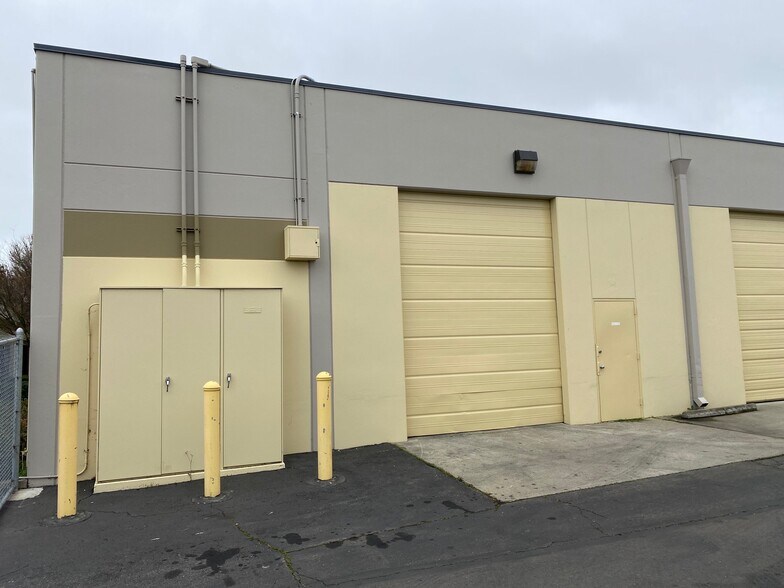 20942-20972 Corsair Blvd, Hayward, CA à louer - Photo de l’immeuble – Image 2 sur 6