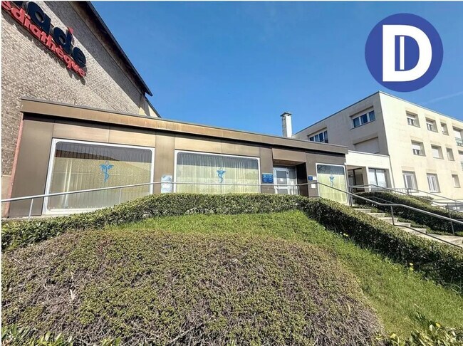Plus de détails pour 30 Rue Raymond Mondon, Rombas - Bureau à vendre