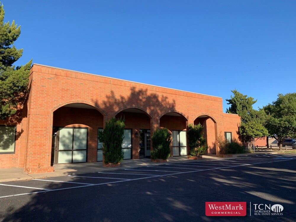 6102 Chicago Ave, Lubbock, TX à louer Photo de l’immeuble– Image 1 sur 7