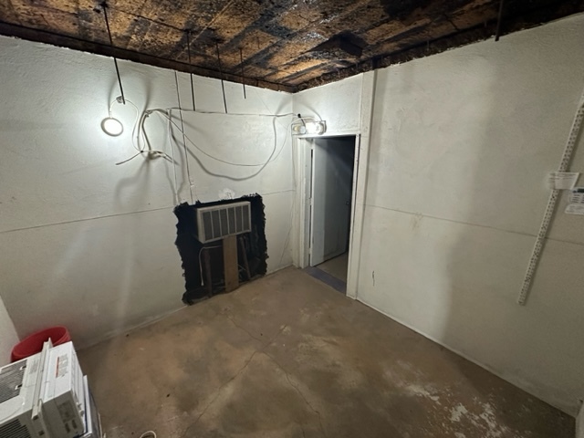 1609 Broad St, New Castle, IN à louer - Photo intérieure – Image 3 sur 6