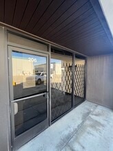 24412 S Main St, Carson, CA à louer Photo intérieure– Image 1 sur 9