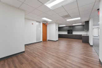 8229 Boone Blvd, Vienna, VA à louer Photo de l’immeuble– Image 1 sur 29