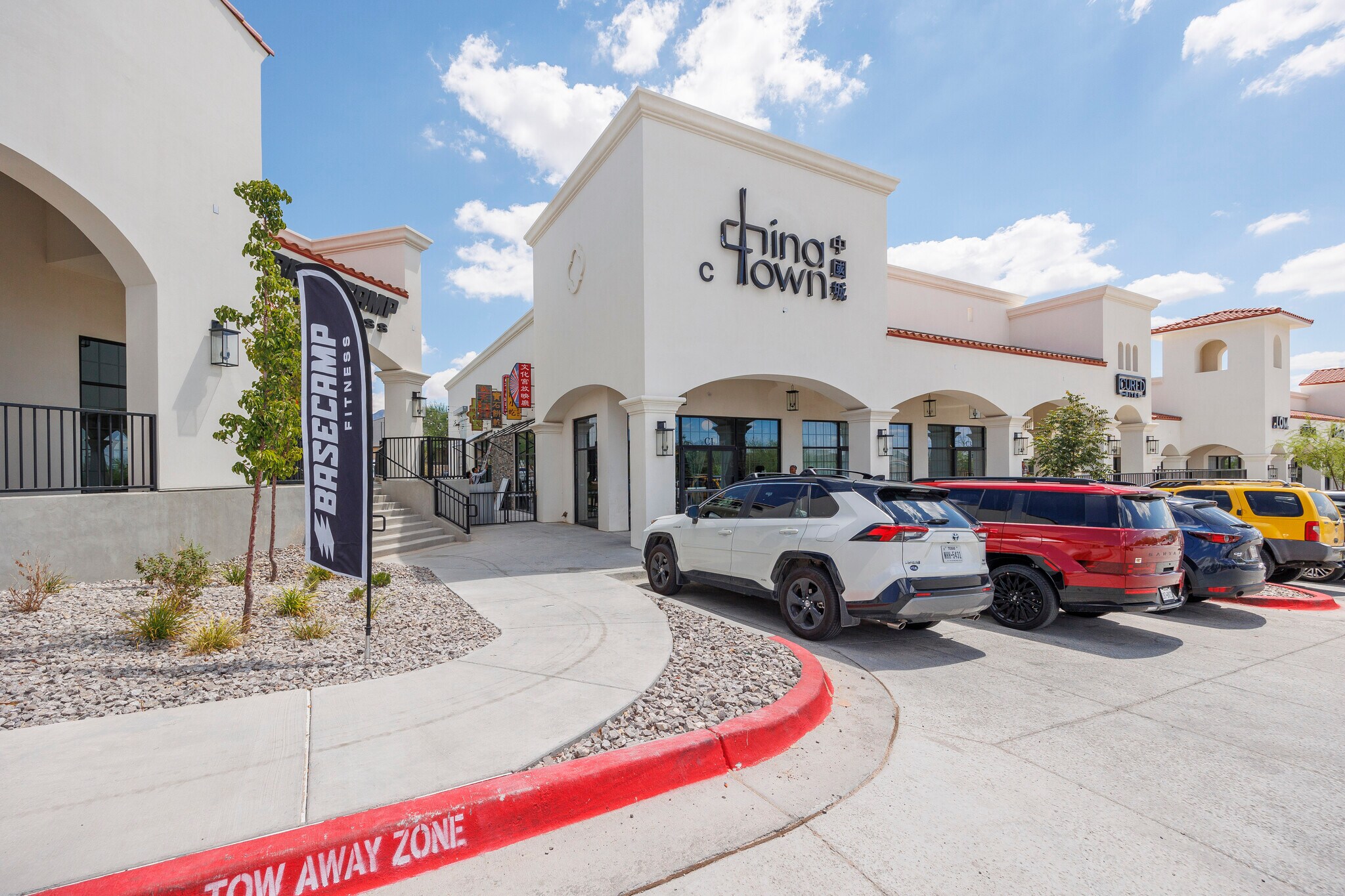 7451 Paseo Del Norte Blvd, El Paso, TX à vendre Photo principale– Image 1 sur 3