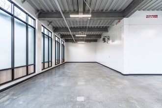 597 Cooledge Ave NE, Atlanta, GA à louer Photo intérieure– Image 1 sur 3