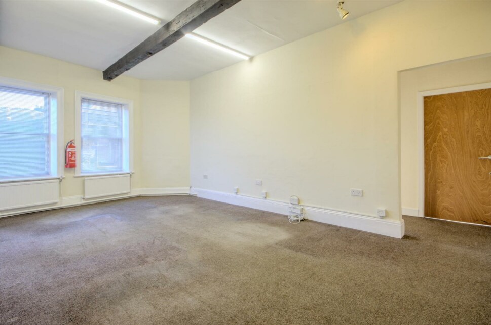 16 Swadford St, Skipton à louer Photo intérieure– Image 1 sur 4