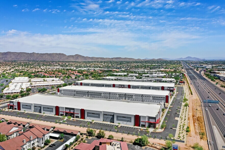 14955 S 50th St, Phoenix, AZ à louer - Photo de l’immeuble – Image 3 sur 4
