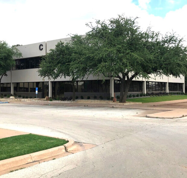 209 S Danville Dr, Abilene, TX à louer - Photo de l’immeuble – Image 2 sur 6