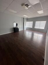 95 E Lipoa St, Kihei, HI à louer Photo intérieure– Image 1 sur 2