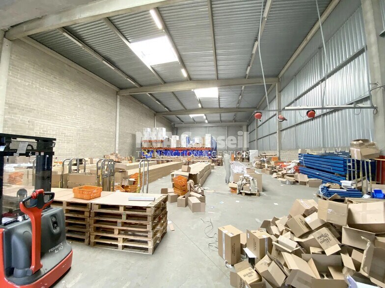 Industriel/Logistique dans SAINT-OUEN-L'AUMONE à louer - Photo de l’immeuble – Image 3 sur 6