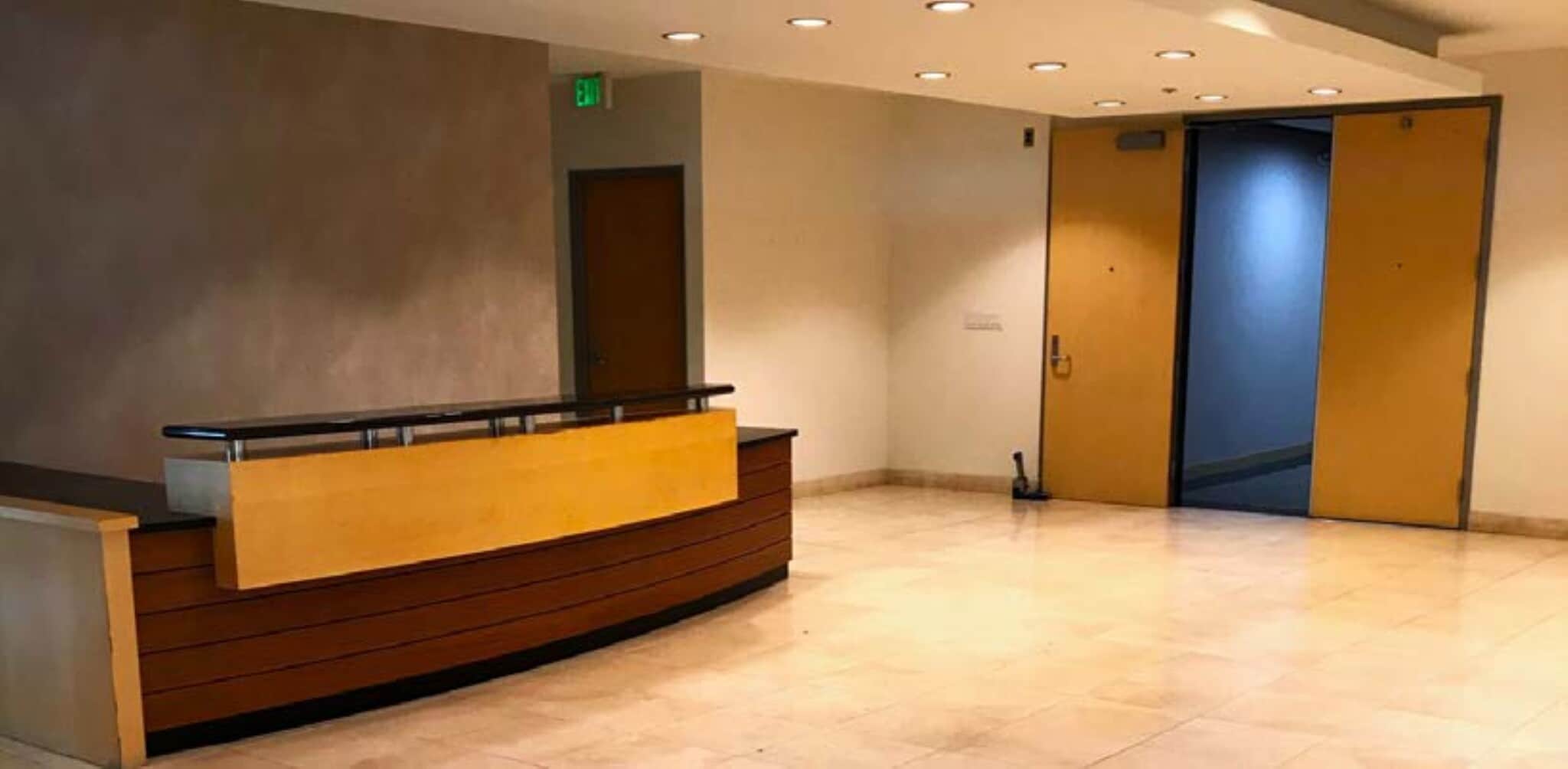 5190 Neil Rd, Reno, NV à louer Photo intérieure– Image 1 sur 4