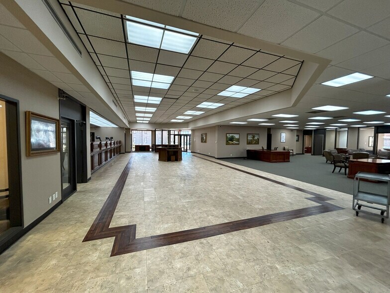 204 E Lamar St, Jasper, TX à vendre - Photo de l’immeuble – Image 2 sur 4