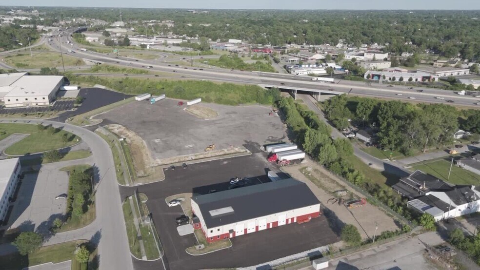 2345 Enterprise Place park, Indianapolis, IN à louer - Vidéo sur l’annonce professionnelle – Image 2 sur 23