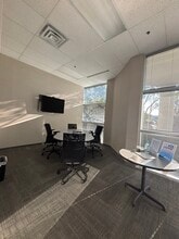 6625 Network Way, Indianapolis, IN à louer Photo intérieure– Image 2 sur 8