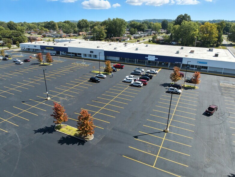 8507-8541 Terry Rd, Louisville, KY à vendre - Photo de l’immeuble – Image 2 sur 9