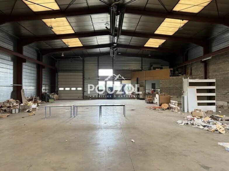 Local d’activités dans Riom à louer - Photo intérieure – Image 2 sur 20