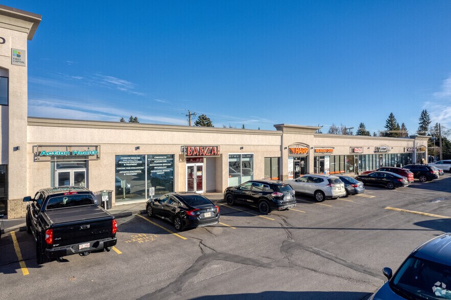 7606 Elbow Dr SW, Calgary, AB à louer - Photo principale – Image 3 sur 5