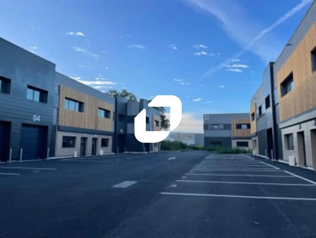 Local d'activités dans Vertou à vendre Photo de l’immeuble– Image 1 sur 5