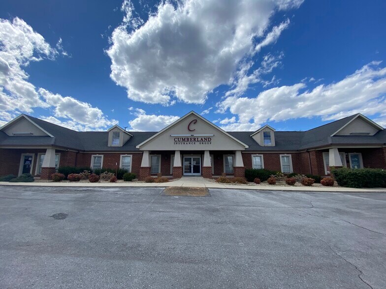117 E Bryant St, Smithville, TN à louer - Photo principale – Image 1 sur 1