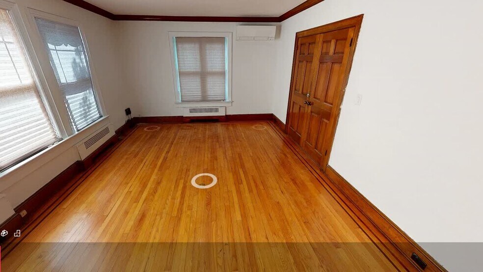 78 Hart Blvd, Staten Island, NY à louer - Vidéo sur l’annonce professionnelle – Image 2 sur 39