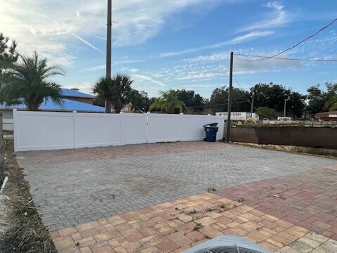 View Photo