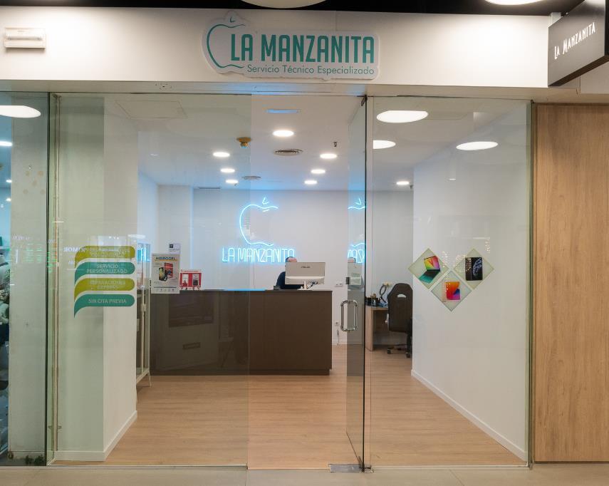 Calle Armengual de la Mota, 12, Málaga, Málaga à louer Photo intérieure– Image 1 sur 1