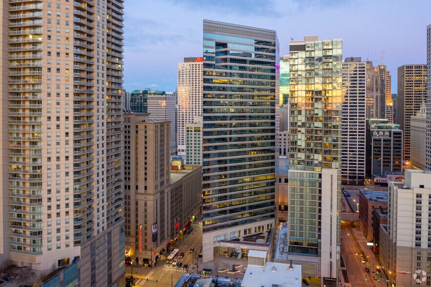 515 N State St, Chicago, IL à louer - Aérien – Image 3 sur 9