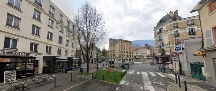 Local commercial dans Vanves à louer Photo de l’immeuble– Image 1 sur 3