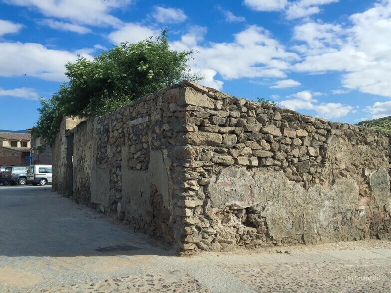 Terrain dans Buitrago del Lozoya, Madrid à vendre - Photo de l’immeuble – Image 2 sur 7