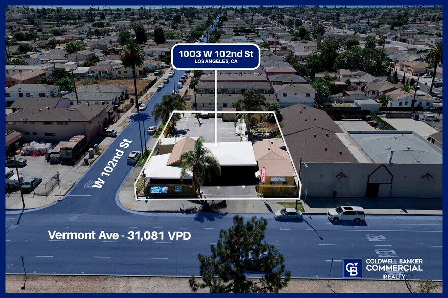 1003 W 102nd St, Los Angeles, CA à vendre - Photo de l’immeuble – Image 2 sur 8