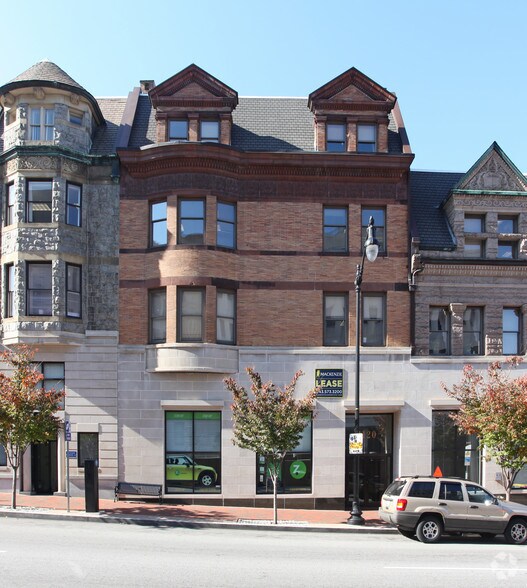 1110 N Charles St, Baltimore, MD à louer - Photo principale – Image 2 sur 8