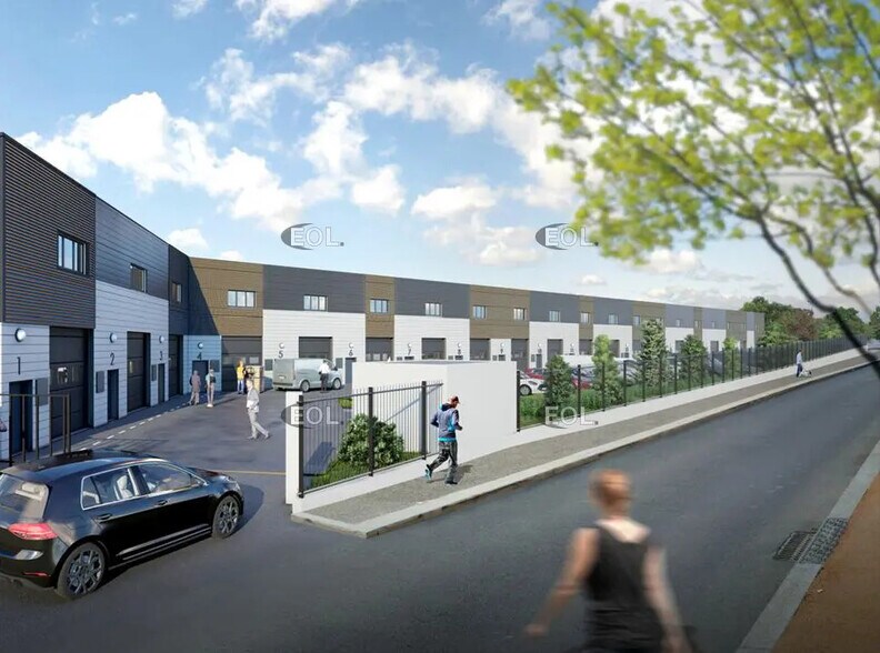 Local d’activités dans Épinay-sur-Seine à louer - Photo de l’immeuble – Image 1 sur 5