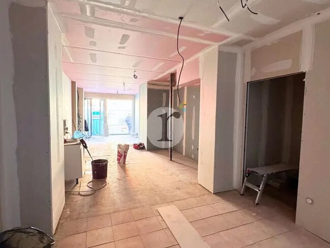 Plus de détails pour Local commercial à louer