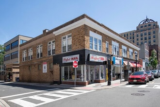 238 Main St, Hackensack, NJ à louer Photo intérieure– Image 1 sur 5