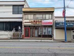 821 Hastings St E, Vancouver, BC à louer Photo de l’immeuble– Image 1 sur 3