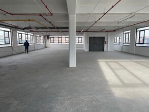 753-755 E 134th St, Bronx, NY à louer Photo intérieure– Image 1 sur 3