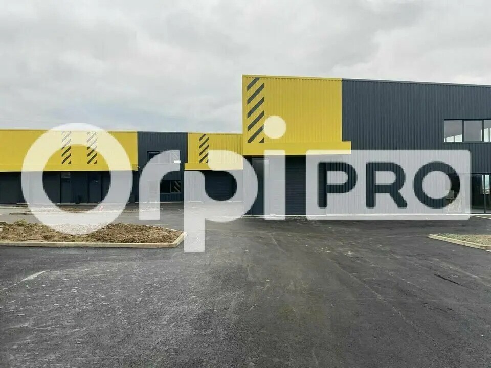 Local d’activités dans Frans à louer Photo de l’immeuble– Image 1 sur 8