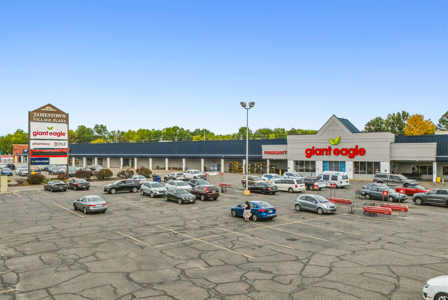 2700-2790 Mahoning Ave NW, Warren, OH à louer - Photo de l’immeuble – Image 3 sur 22