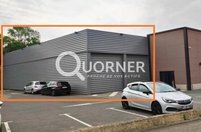 Plus de détails pour Local commercial à louer